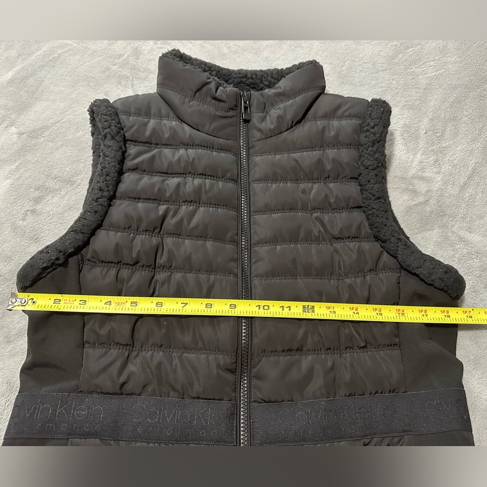 Performance Sherpa Solid Full Zip Puffer Vest. Bl… - image 8